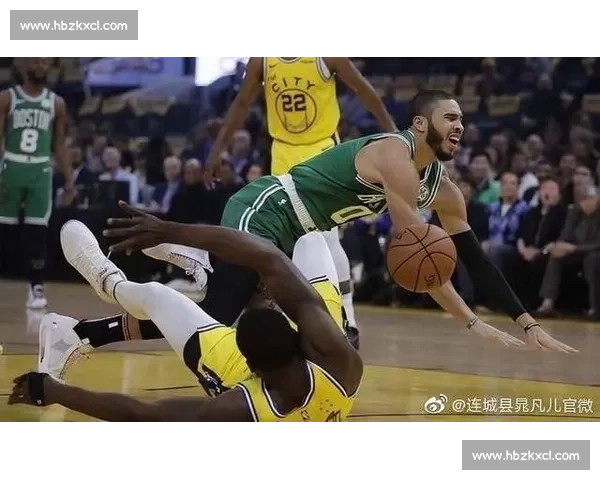 凯尔特人对阵爵士强强对话引爆赛场悬念之夜焦点较量谁能笑到最后 凯尔特人对阵爵士强强对话引爆赛场悬念之夜焦点较量谁能笑到最后